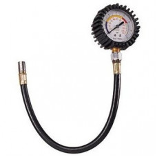 Tire inflating gun with manometer